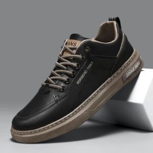 New Youth Men's Slip-On Sneakers Man - Black & White Versatile PU Shoes Viatu vya Kiume with Non-Slip & Wear-Resistant Rubber Sole for Casual Street Fashion