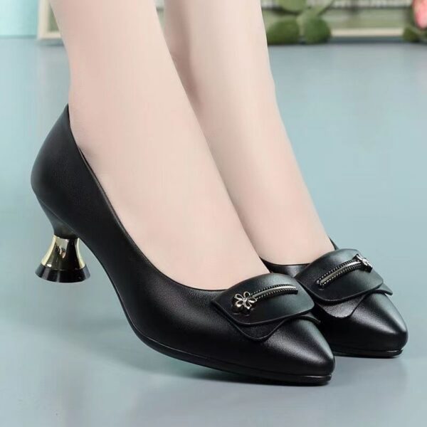 Women's 5CM Cortical Work Pumps - Office-Ready Wineglass Heel Shoes with Round Toe & Cushioned Insole for Nairobi Businesswomen, Orthopedic Design in Premium Black Soft Leather