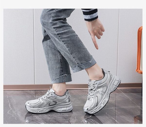 Women's Chunky Sneakers - Korean Style Thick-Sole Platform Casual Sports Shoes for Students, Versatile Breathable Running Shoes with Height Increasing Design
